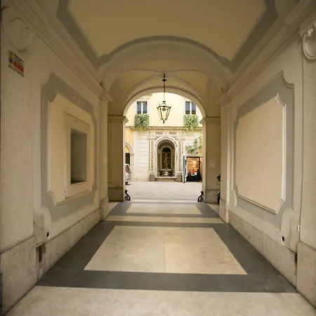 公寓 Your Prestigious Penthouse At The Spanish Steps 罗马